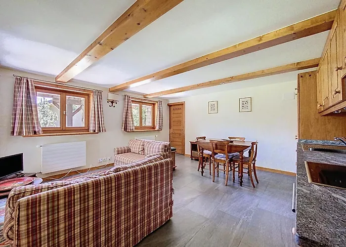 Апартаменты Charachka Rez